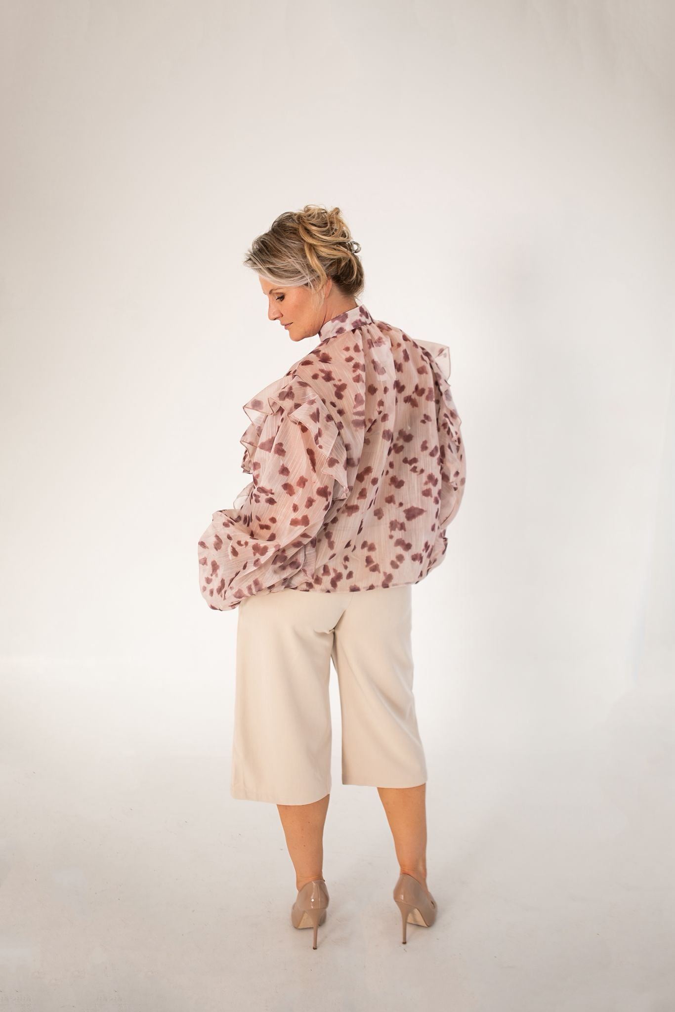 Blushed leopard ruffle blouse