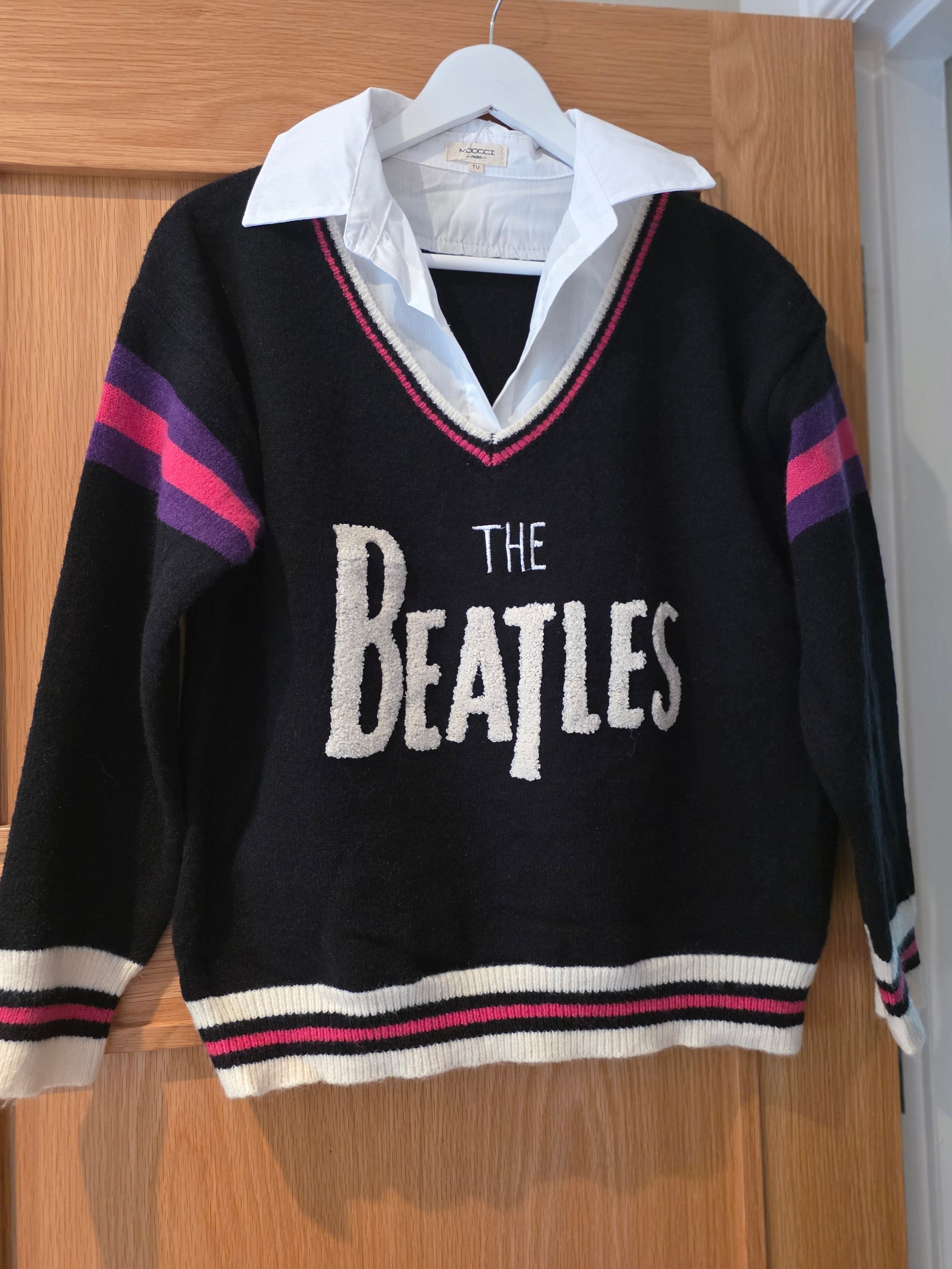 Vintage beatles knit