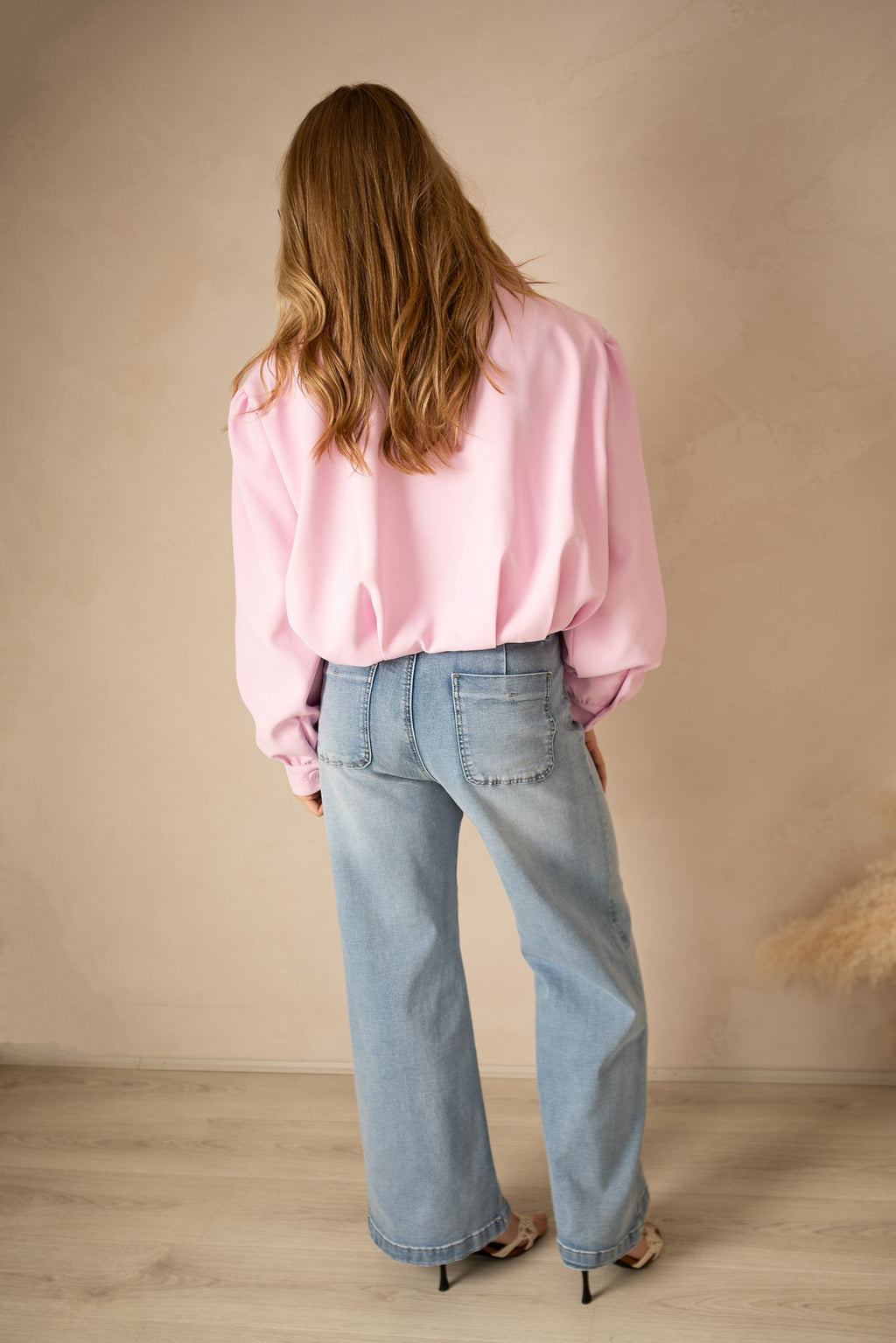 Pearls and petals wide leg jeans 🫧🌸