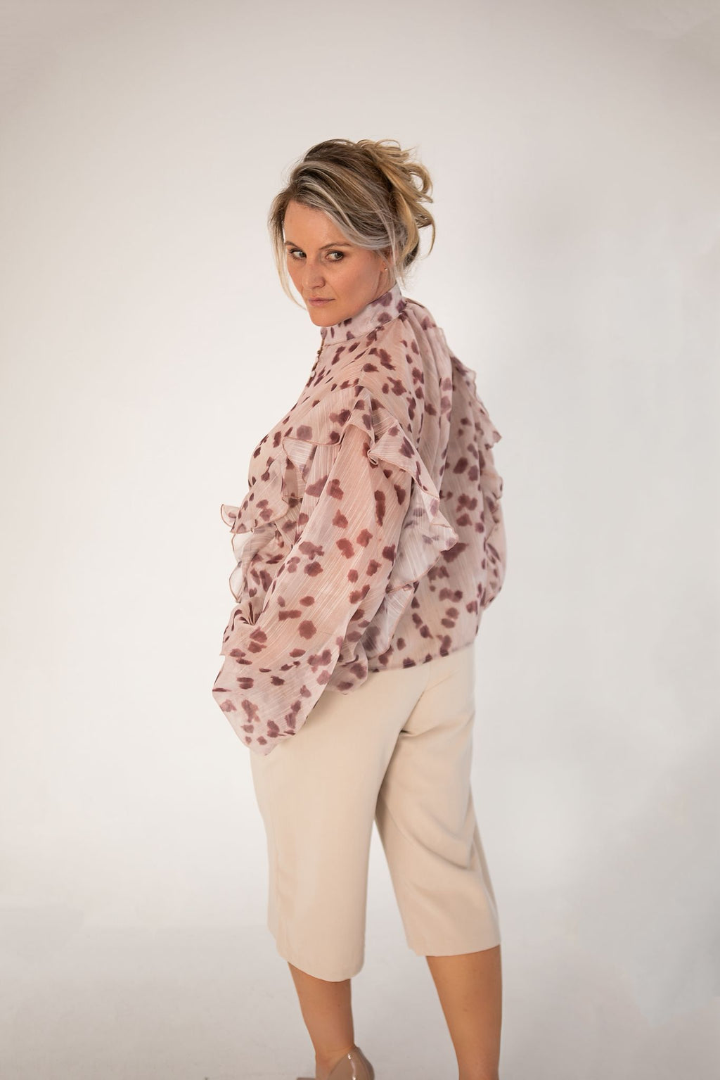 Blushed leopard ruffle blouse